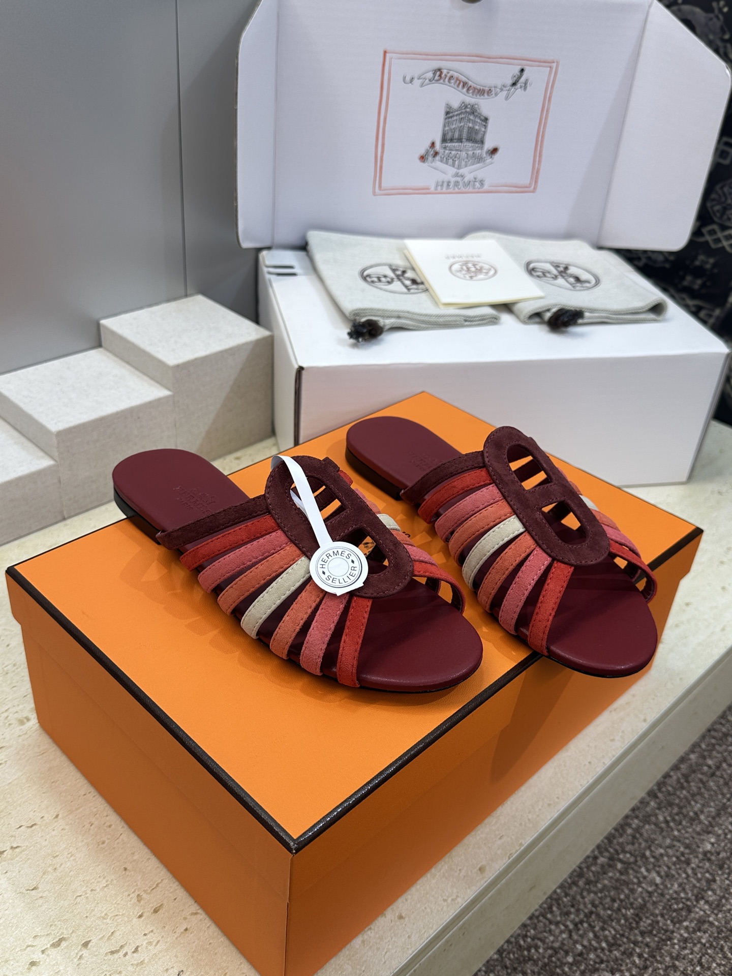 (配全套飞机盒)莞产 代购级 爱马仕 Hermes 2026春夏新款 Noria  猪鼻子图案Chain
