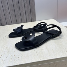 (配全套飞机盒)莞产 代购级 爱马仕 Hermes 2026春夏新款 Marinella 猪鼻子图案Ch (配全套飞机盒)莞产 代购级 爱马仕 Hermes 2026春夏新款 Marinella 猪鼻子图案Ch