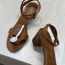 (配全套飞机盒)莞产 代购级 爱马仕 Hermes 2026春夏新款 Marinella 猪鼻子图案Ch (配全套飞机盒)莞产 代购级 爱马仕 Hermes 2026春夏新款 Marinella 猪鼻子图案Ch