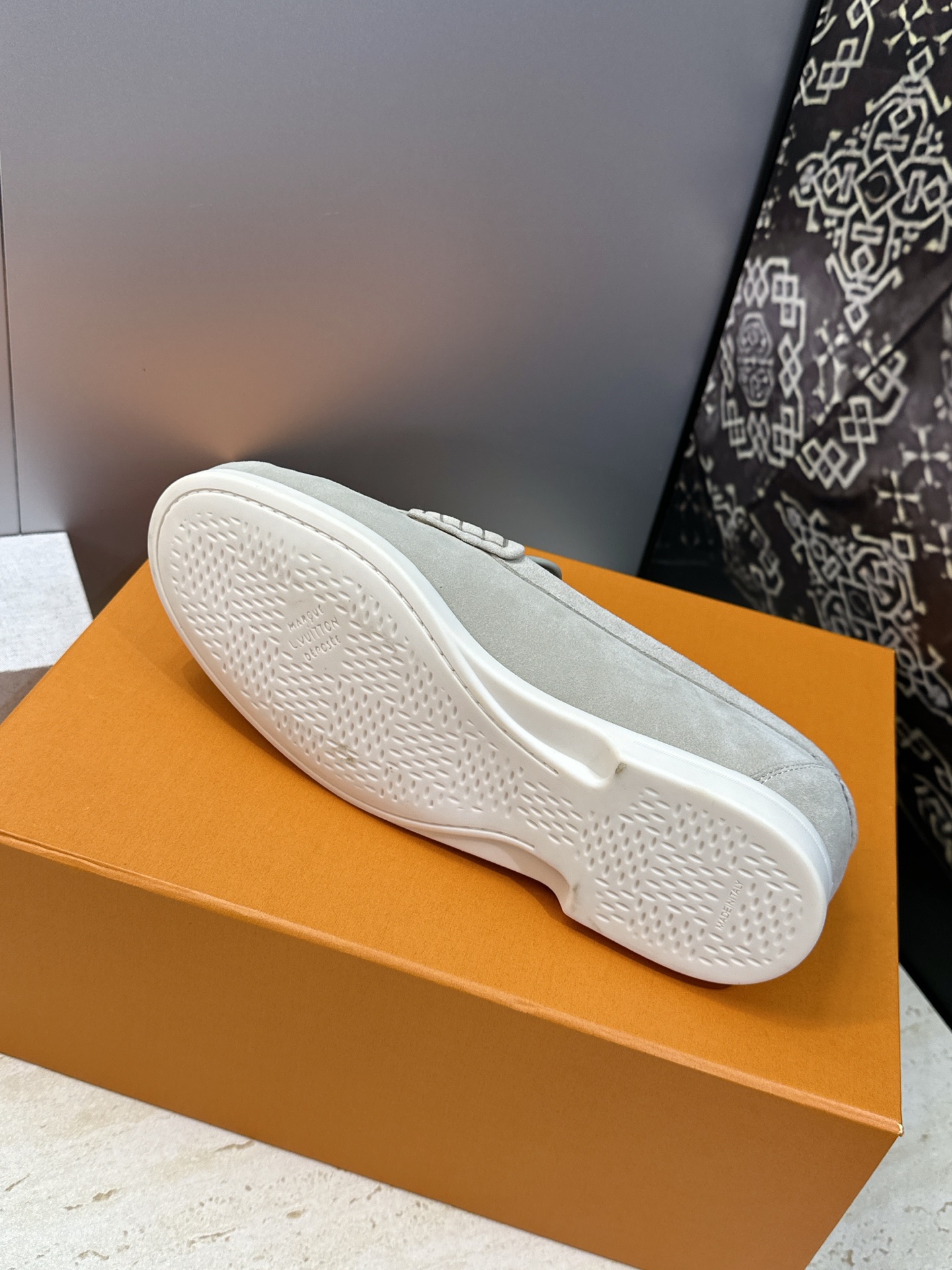 顶级版 Louis Vuitton 2026春夏新款平底豆豆男鞋  LV Cicle 系列字母logo圆