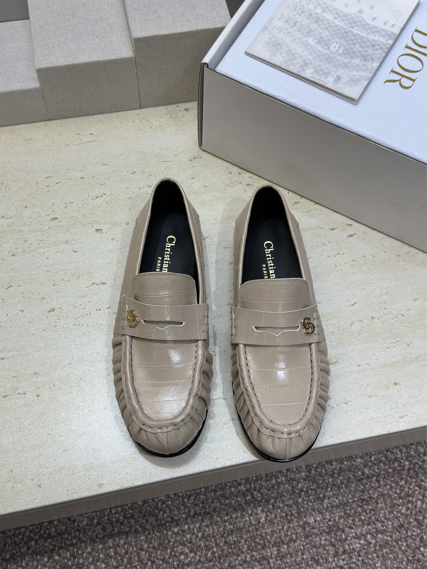 (配全套飞机盒)Dior 迪奥2026春夏新款 D-Time平底圆头玛丽珍芭蕾舞娃娃女鞋 CD字母log