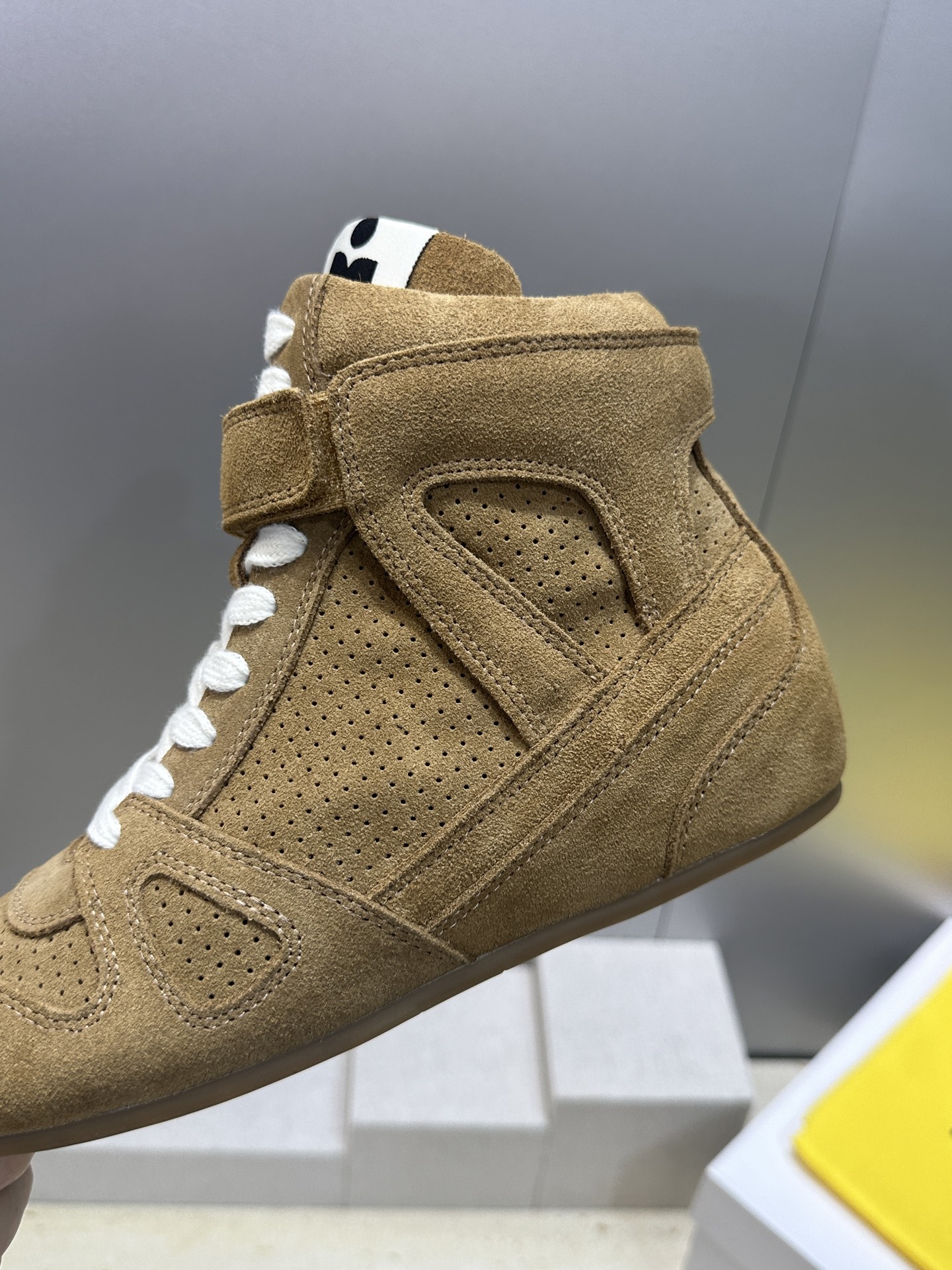 ISABEL MARANT 2026秋冬新款高帮魔术贴运动休闲高帮女鞋 伊莎贝尔字母logo平底内增高系