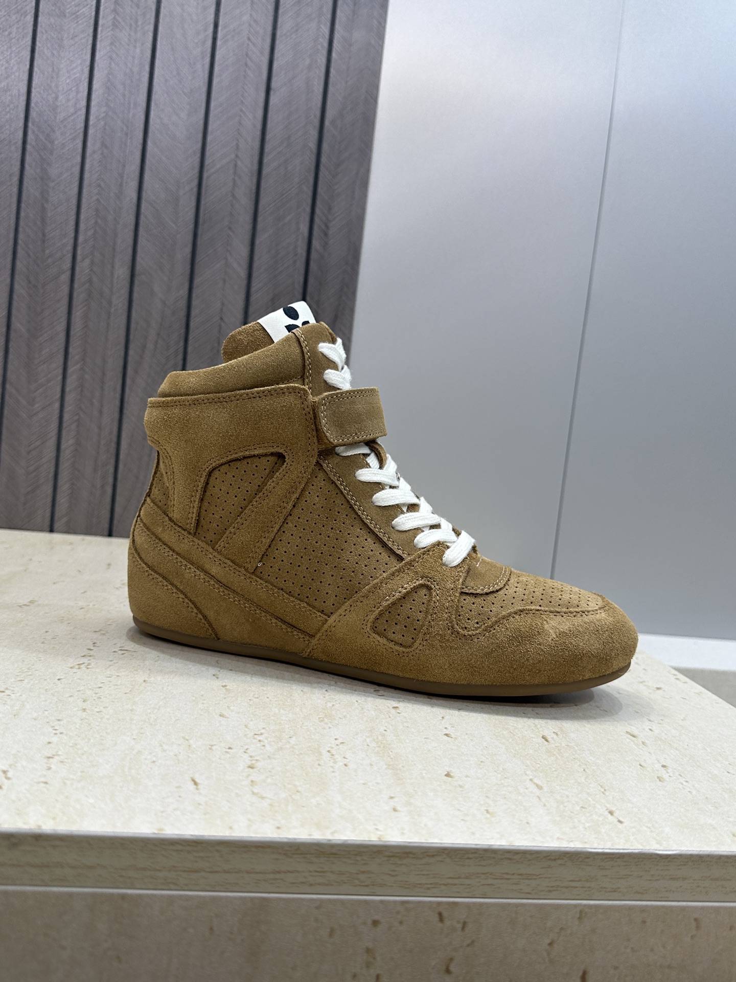 ISABEL MARANT 2026秋冬新款高帮魔术贴运动休闲高帮女鞋 伊莎贝尔字母logo平底内增高系