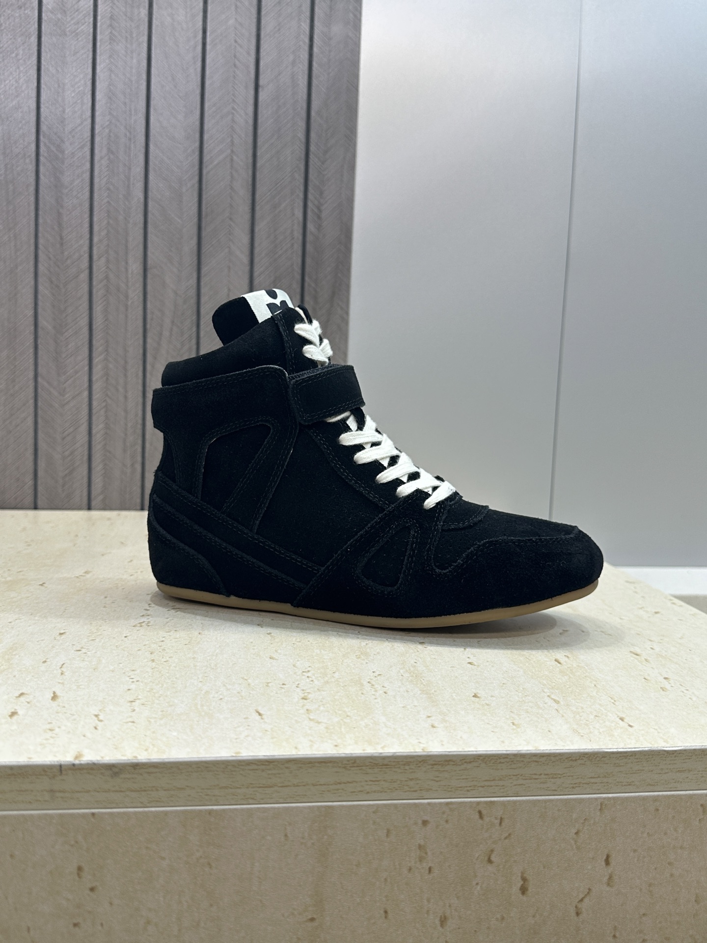 ISABEL MARANT 2026秋冬新款高帮魔术贴运动休闲高帮女鞋 伊莎贝尔字母logo平底内增高系