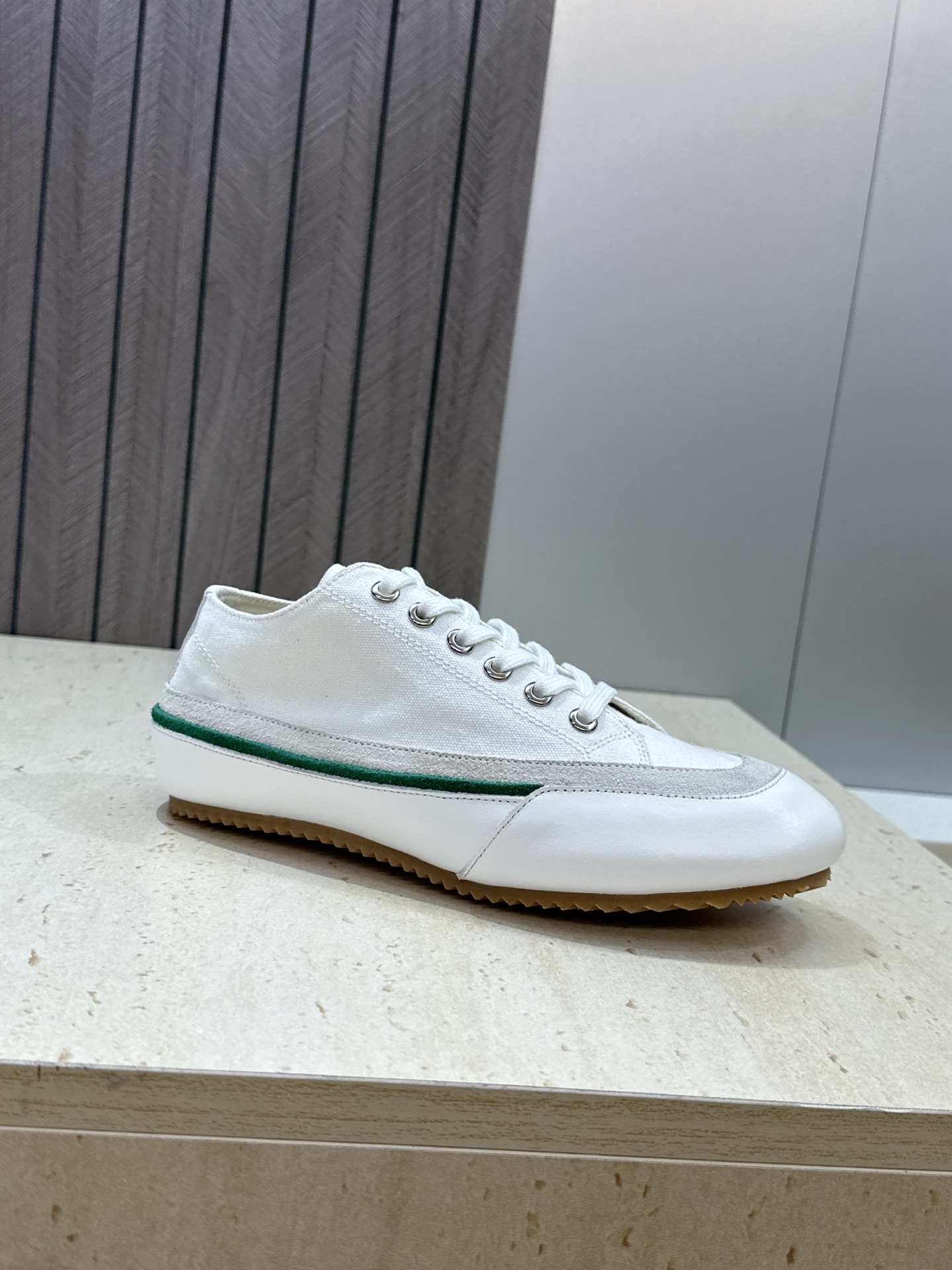 （配全套飞机盒）MaisonMargiela 2026春夏情侣新款系带德训休闲鞋 MM6 马吉拉字母lo