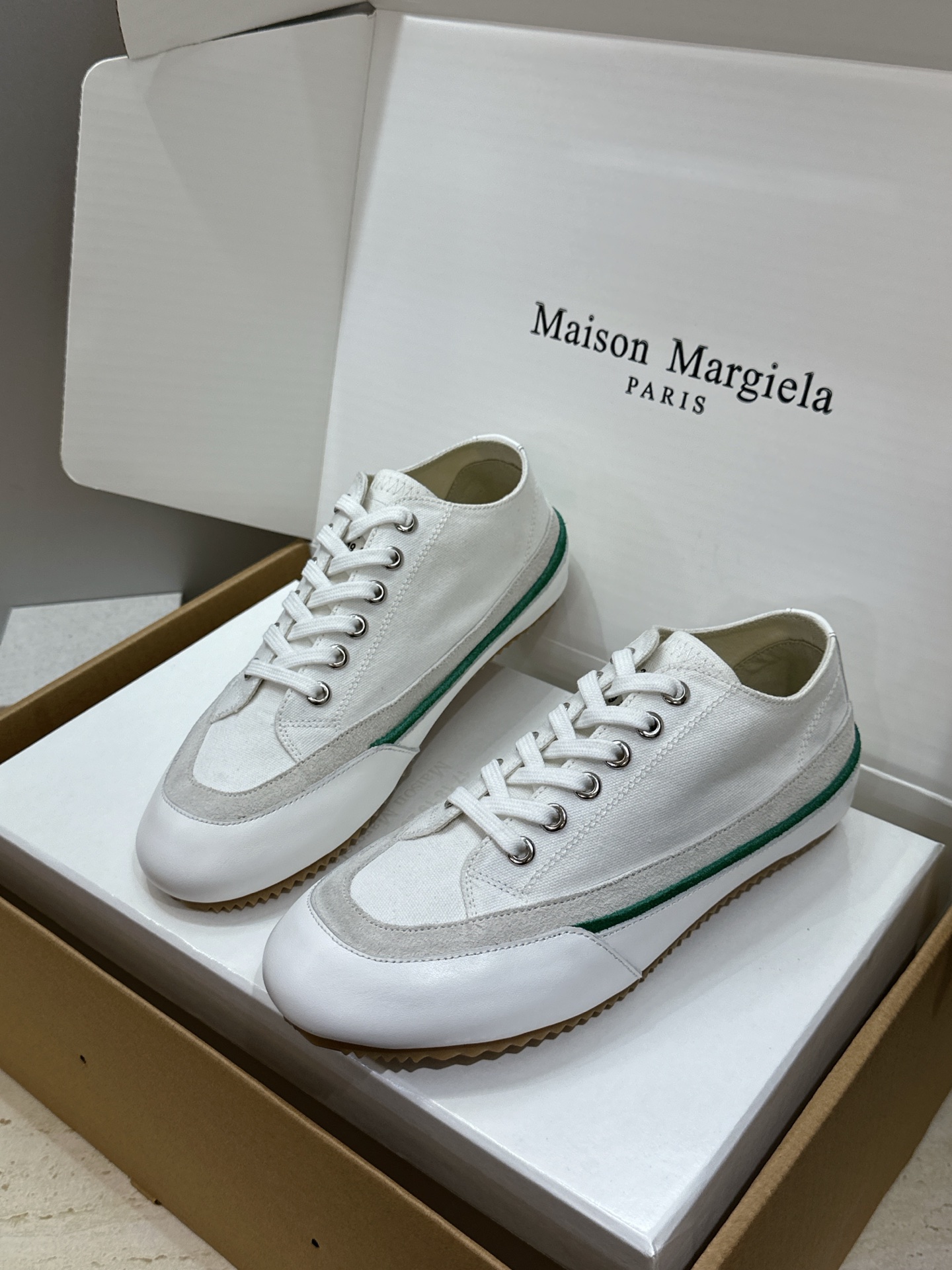 （配全套飞机盒）MaisonMargiela 2026春夏情侣新款系带德训休闲鞋 MM6 马吉拉字母lo