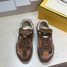 FENDI 芬迪2026春夏新款系列 Wave Pulse系带休闲运动女跑鞋 F家字母logo 拼色厚底 FENDI 芬迪2026春夏新款系列 Wave Pulse系带休闲运动女跑鞋 F家字母logo 拼色厚底