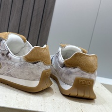 FENDI 芬迪2026春夏新款系列 Wave Pulse系带休闲运动女跑鞋 F家字母logo 拼色厚底 FENDI 芬迪2026春夏新款系列 Wave Pulse系带休闲运动女跑鞋 F家字母logo 拼色厚底