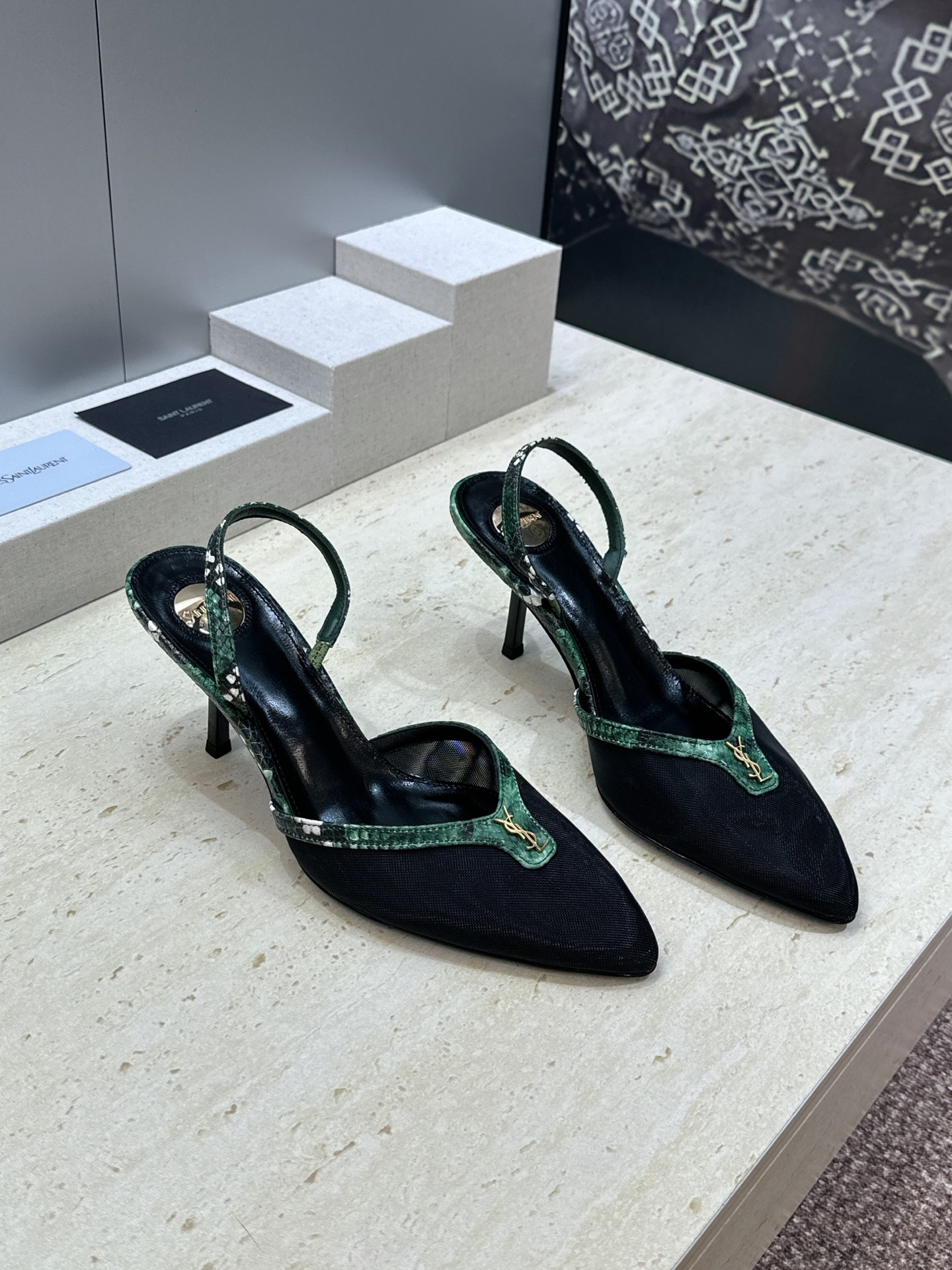 SAINT LAURENT PARIS 圣罗兰2026春夏新款高跟尖头女鞋  YSL字母logo明星同款