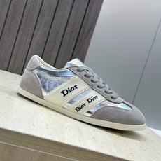迪奥 Dior 2026春夏新款Ribbon系带休闲帆布运动小白鞋 CD字母logo织带平底圆头拼色阿甘 迪奥 Dior 2026春夏新款Ribbon系带休闲帆布运动小白鞋 CD字母logo织带平底圆头拼色阿甘