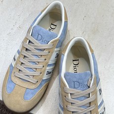 迪奥 Dior 2026春夏新款Ribbon系带休闲帆布运动小白鞋 CD字母logo织带平底圆头拼色阿甘 迪奥 Dior 2026春夏新款Ribbon系带休闲帆布运动小白鞋 CD字母logo织带平底圆头拼色阿甘