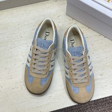迪奥 Dior 2026春夏新款Ribbon系带休闲帆布运动小白鞋 CD字母logo织带平底圆头拼色阿甘 迪奥 Dior 2026春夏新款Ribbon系带休闲帆布运动小白鞋 CD字母logo织带平底圆头拼色阿甘