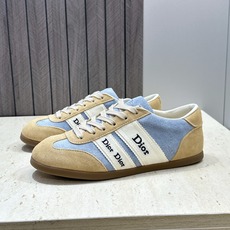 迪奥 Dior 2026春夏新款Ribbon系带休闲帆布运动小白鞋 CD字母logo织带平底圆头拼色阿甘 迪奥 Dior 2026春夏新款Ribbon系带休闲帆布运动小白鞋 CD字母logo织带平底圆头拼色阿甘