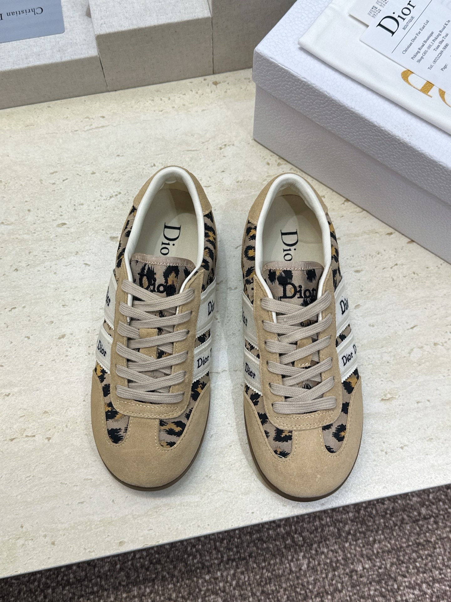 迪奥 Dior 2026春夏新款Ribbon系带休闲帆布运动小白鞋 CD字母logo织带平底圆头拼色阿甘