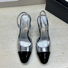 CHANEL 香奈儿2026早春新款果冻色高跟女鞋 小香双C字母logo五金扣樱桃跟方头拼色百搭后空凉鞋 材质:鞋面进 CHANEL 香奈儿2026早春新款果冻色高跟女鞋 小香双C字母logo五金扣樱桃跟方头拼色百搭后空凉鞋 材质:鞋面进