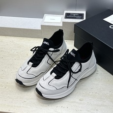 CHANEL 香奈儿2026春夏情侣新款系带阿甘休闲跑鞋男士+10 小香双C字母logo厚底圆头拼色运动老爹鞋 材质: CHANEL 香奈儿2026春夏情侣新款系带阿甘休闲跑鞋男士+10 小香双C字母logo厚底圆头拼色运动老爹鞋 材质: