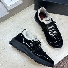 CHANEL 香奈儿2026春夏情侣新款系带阿甘休闲跑鞋男士+10 小香双C字母logo厚底圆头拼色运动老爹鞋 材质: CHANEL 香奈儿2026春夏情侣新款系带阿甘休闲跑鞋男士+10 小香双C字母logo厚底圆头拼色运动老爹鞋 材质: