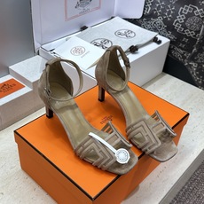(配全套飞机盒) 莞产 代购级 爱马仕 Hermes 2026春夏新款经典系列新色Joy果冻色工字拖女鞋 H家字母lo (配全套飞机盒) 莞产 代购级 爱马仕 Hermes 2026春夏新款经典系列新色Joy果冻色工字拖女鞋 H家字母lo