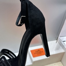(配全套飞机盒) 莞产 代购级 爱马仕 Hermes 2026春夏新款经典系列新色Joy果冻色工字拖女鞋 H家字母lo (配全套飞机盒) 莞产 代购级 爱马仕 Hermes 2026春夏新款经典系列新色Joy果冻色工字拖女鞋 H家字母lo