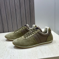 Loro Piana 2026春夏新款情侣系列休闲系带德训鞋 LP字母logo平底圆头老钱风拼色阿甘跑鞋 材质:鞋面进 Loro Piana 2026春夏新款情侣系列休闲系带德训鞋 LP字母logo平底圆头老钱风拼色阿甘跑鞋 材质:鞋面进