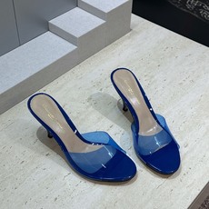 Gianvito Rossi 塞乔.罗茜2026春夏新款糖果色女鞋 GR字母logo高跟圆头鱼嘴露趾拼色凉拖鞋 材质:鞋 Gianvito Rossi 塞乔.罗茜2026春夏新款糖果色女鞋 GR字母logo高跟圆头鱼嘴露趾拼色凉拖鞋 材质:鞋