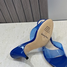 Gianvito Rossi 塞乔.罗茜2026春夏新款糖果色女鞋 GR字母logo高跟圆头鱼嘴露趾拼色凉拖鞋 材质:鞋 Gianvito Rossi 塞乔.罗茜2026春夏新款糖果色女鞋 GR字母logo高跟圆头鱼嘴露趾拼色凉拖鞋 材质:鞋