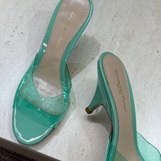 Gianvito Rossi 塞乔.罗茜2026春夏新款糖果色女鞋 GR字母logo高跟圆头鱼嘴露趾拼色凉拖鞋 材质:鞋 Gianvito Rossi 塞乔.罗茜2026春夏新款糖果色女鞋 GR字母logo高跟圆头鱼嘴露趾拼色凉拖鞋 材质:鞋
