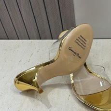 Gianvito Rossi 塞乔.罗茜2026春夏新款糖果色女鞋 GR字母logo高跟圆头鱼嘴露趾拼色凉拖鞋 材质:鞋 Gianvito Rossi 塞乔.罗茜2026春夏新款糖果色女鞋 GR字母logo高跟圆头鱼嘴露趾拼色凉拖鞋 材质:鞋