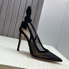 Aquazzura 2026春夏新款蝴蝶结拼色女鞋 菠萝鞋字母logo五金扣高跟尖头后空凉鞋 材质:鞋面进口羊猄皮拼接环 Aquazzura 2026春夏新款蝴蝶结拼色女鞋 菠萝鞋字母logo五金扣高跟尖头后空凉鞋 材质:鞋面进口羊猄皮拼接环