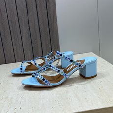 Aquazzura 2026春夏新款水钻中跟拼色女鞋 菠萝鞋字母logo五金扣粗跟圆头露趾凉拖鞋 材质:鞋面进口小牛皮/ Aquazzura 2026春夏新款水钻中跟拼色女鞋 菠萝鞋字母logo五金扣粗跟圆头露趾凉拖鞋 材质:鞋面进口小牛皮/