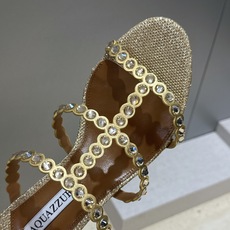 Aquazzura 2026春夏新款水钻中跟拼色女鞋 菠萝鞋字母logo五金扣粗跟圆头露趾凉拖鞋 材质:鞋面进口小牛皮/ Aquazzura 2026春夏新款水钻中跟拼色女鞋 菠萝鞋字母logo五金扣粗跟圆头露趾凉拖鞋 材质:鞋面进口小牛皮/