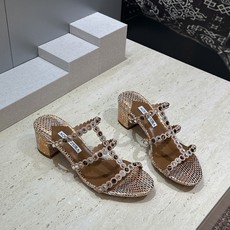 Aquazzura 2026春夏新款水钻中跟拼色女鞋 菠萝鞋字母logo五金扣粗跟圆头露趾凉拖鞋 材质:鞋面进口小牛皮/ Aquazzura 2026春夏新款水钻中跟拼色女鞋 菠萝鞋字母logo五金扣粗跟圆头露趾凉拖鞋 材质:鞋面进口小牛皮/