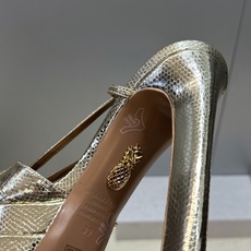 Aquazzura 2026春夏新款交叉带超高跟气场女鞋 菠萝鞋字母logo五金扣粗跟防水台圆头露趾后空拼色凉鞋 材质: Aquazzura 2026春夏新款交叉带超高跟气场女鞋 菠萝鞋字母logo五金扣粗跟防水台圆头露趾后空拼色凉鞋 材质: