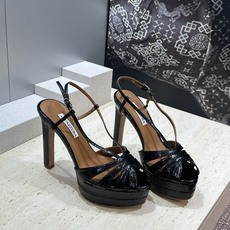 Aquazzura 2026春夏新款交叉带超高跟气场女鞋 菠萝鞋字母logo五金扣粗跟防水台圆头露趾后空拼色凉鞋 材质: Aquazzura 2026春夏新款交叉带超高跟气场女鞋 菠萝鞋字母logo五金扣粗跟防水台圆头露趾后空拼色凉鞋 材质: