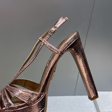 Aquazzura 2026春夏新款交叉带超高跟气场女鞋 菠萝鞋字母logo五金扣粗跟防水台圆头露趾后空拼色凉鞋 材质: Aquazzura 2026春夏新款交叉带超高跟气场女鞋 菠萝鞋字母logo五金扣粗跟防水台圆头露趾后空拼色凉鞋 材质: