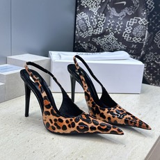 (不退只换码) SAINT LAURENT PARIS 圣罗兰2026春夏新款高跟女凉鞋 YSL字母logo尖头细跟后 (不退只换码) SAINT LAURENT PARIS 圣罗兰2026春夏新款高跟女凉鞋 YSL字母logo尖头细跟后