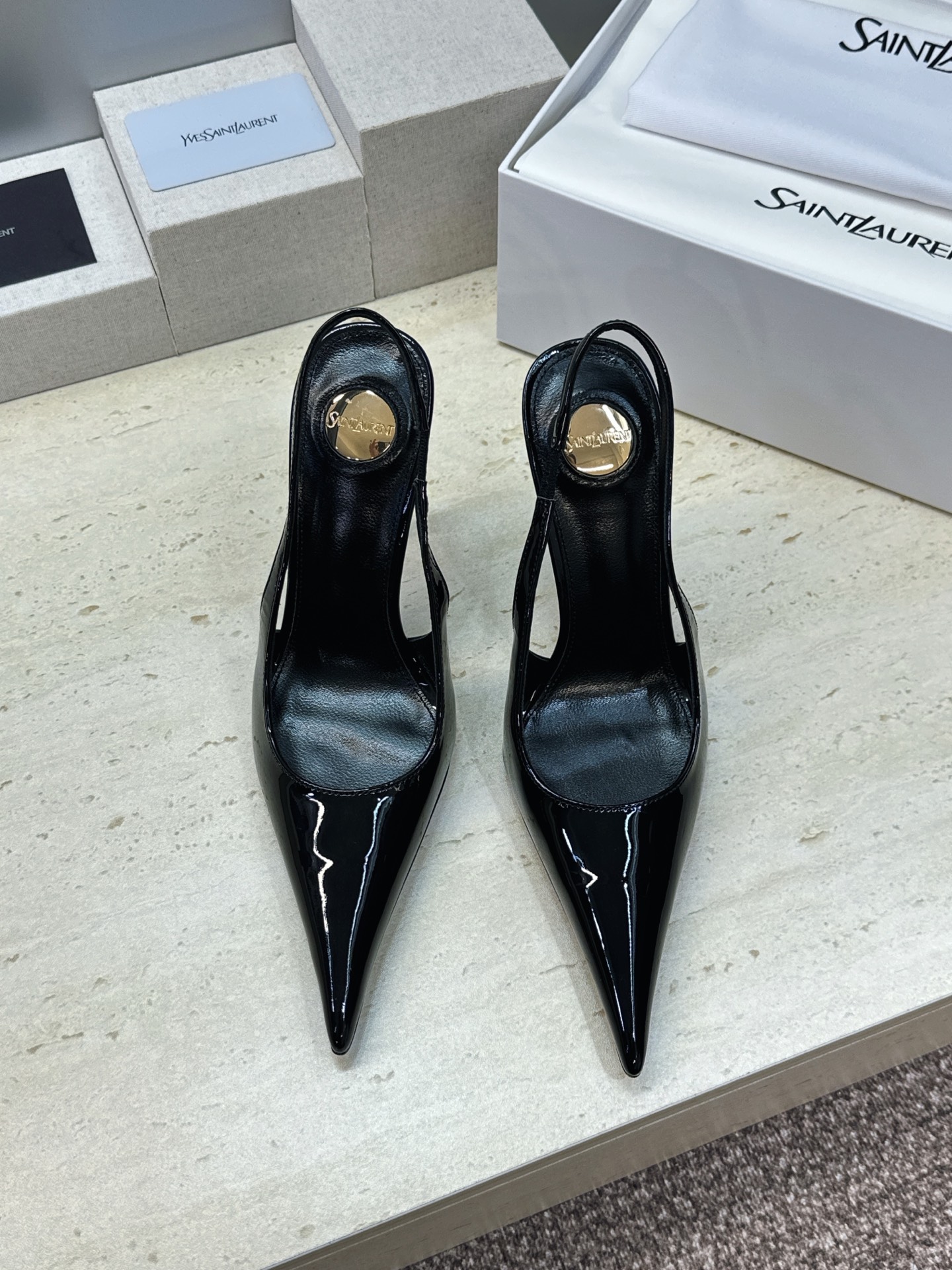 (不退只换码) SAINT LAURENT PARIS 圣罗兰2026春夏新款高跟女凉鞋  YSL字母logo尖头细跟后
