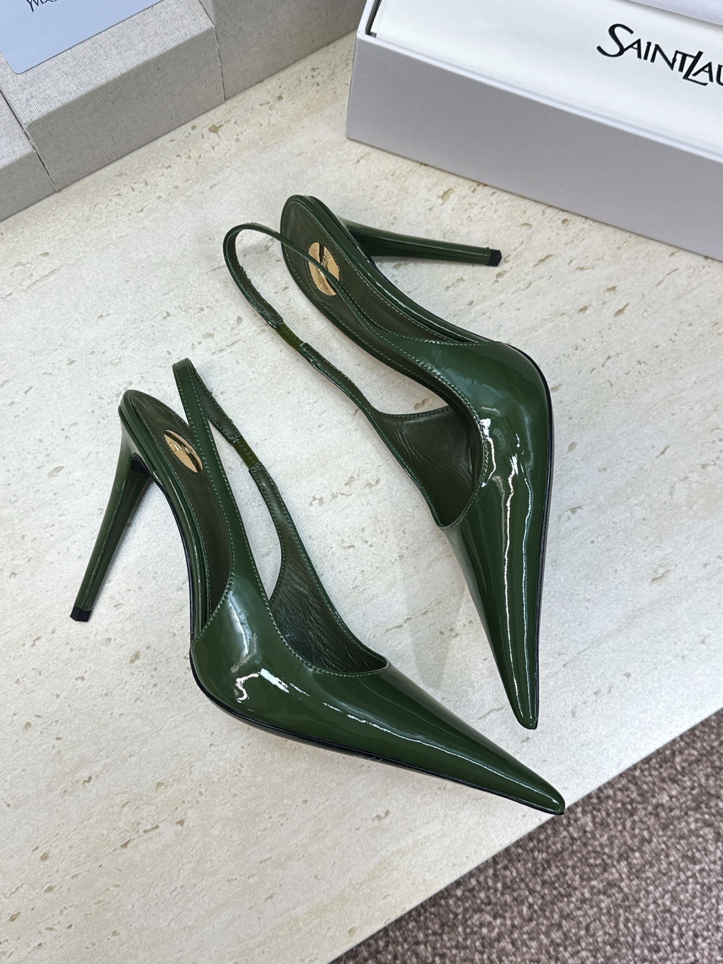 (不退只换码) SAINT LAURENT PARIS 圣罗兰2026春夏新款高跟女凉鞋  YSL字母logo尖头细跟后