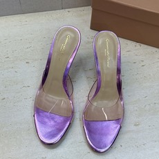 Gianvito Rossi 塞乔.罗茜2026春夏新款糖果色粗跟女鞋 GR字母logo高跟圆头鱼嘴露趾拼色凉拖鞋 材质 Gianvito Rossi 塞乔.罗茜2026春夏新款糖果色粗跟女鞋 GR字母logo高跟圆头鱼嘴露趾拼色凉拖鞋 材质