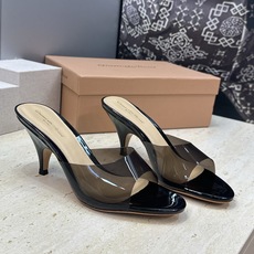Gianvito Rossi 塞乔.罗茜2026春夏新款糖果色粗跟女鞋 GR字母logo高跟圆头鱼嘴露趾拼色凉拖鞋 材质 Gianvito Rossi 塞乔.罗茜2026春夏新款糖果色粗跟女鞋 GR字母logo高跟圆头鱼嘴露趾拼色凉拖鞋 材质