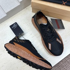 (仅男码) Zegna 2026春夏新款系带舒适休闲运动男鞋 杰尼亚字母logo厚底圆头时尚百搭拼色老爹跑鞋 材质:鞋 (仅男码) Zegna 2026春夏新款系带舒适休闲运动男鞋 杰尼亚字母logo厚底圆头时尚百搭拼色老爹跑鞋 材质:鞋