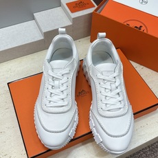 (仅男码) 顶级版 爱马仕 Hermes 2026春夏新款 Bouncing 休闲系带百搭运动男鞋 H家字母logo厚 (仅男码) 顶级版 爱马仕 Hermes 2026春夏新款 Bouncing 休闲系带百搭运动男鞋 H家字母logo厚