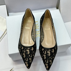 (配全套飞机盒) Dior 迪奥 2026春夏走秀新款Adiorble高跟尖头女鞋 CD明星同款时尚电绣字母logo平底 (配全套飞机盒) Dior 迪奥 2026春夏走秀新款Adiorble高跟尖头女鞋 CD明星同款时尚电绣字母logo平底