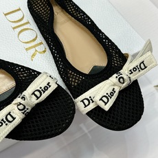 (配全套飞机盒) J'ADIOR 迪奥 Dior 2026 春夏新款蝴蝶结芭蕾舞娃娃女鞋 明星同款CD字母logo立体 (配全套飞机盒) J'ADIOR 迪奥 Dior 2026 春夏新款蝴蝶结芭蕾舞娃娃女鞋 明星同款CD字母logo立体