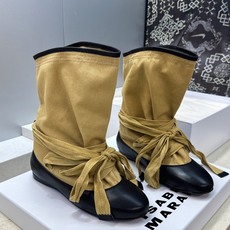 ISABEL MARANT 2026秋冬新款时尚绑带流苏女短靴 伊莎贝尔字母logo平底圆头一脚蹬拼色机车骑士靴 材质: ISABEL MARANT 2026秋冬新款时尚绑带流苏女短靴 伊莎贝尔字母logo平底圆头一脚蹬拼色机车骑士靴 材质: