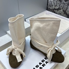 ISABEL MARANT 2026秋冬新款时尚绑带流苏女短靴 伊莎贝尔字母logo平底圆头一脚蹬拼色机车骑士靴 材质: ISABEL MARANT 2026秋冬新款时尚绑带流苏女短靴 伊莎贝尔字母logo平底圆头一脚蹬拼色机车骑士靴 材质: