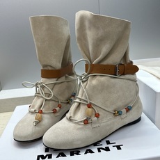 ISABEL MARANT 2026秋冬新款时尚串珠绑带流苏女短靴 伊莎贝尔字母logo五金皮带扣平底圆头一脚蹬拼色机车 ISABEL MARANT 2026秋冬新款时尚串珠绑带流苏女短靴 伊莎贝尔字母logo五金皮带扣平底圆头一脚蹬拼色机车