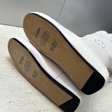 ISABEL MARANT 2026秋冬新款时尚冲孔雕花工艺流苏中筒女靴 伊莎贝尔字母logo低跟圆头一脚蹬镂空机车骑士 ISABEL MARANT 2026秋冬新款时尚冲孔雕花工艺流苏中筒女靴 伊莎贝尔字母logo低跟圆头一脚蹬镂空机车骑士