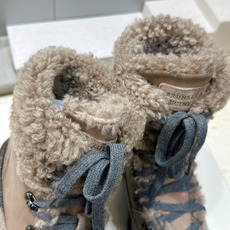 Brunello Cucineli 布鲁内诺库奇内利2026秋冬新款羊羔毛防寒保暖雪地女短靴 BC 厚底低跟圆头系带机车 Brunello Cucineli 布鲁内诺库奇内利2026秋冬新款羊羔毛防寒保暖雪地女短靴 BC 厚底低跟圆头系带机车