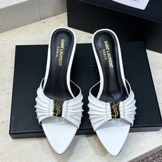 SAINT LAURENT PARIS 圣罗兰2026春夏新款中跟女鞋 YSL字母logo五金扣明星同款细根尖头一字拖 SAINT LAURENT PARIS 圣罗兰2026春夏新款中跟女鞋 YSL字母logo五金扣明星同款细根尖头一字拖